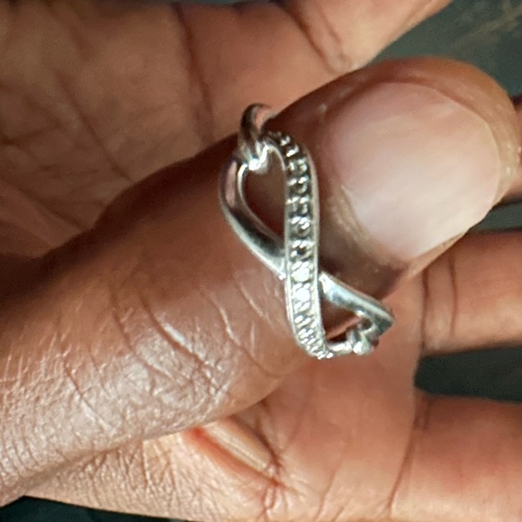 EUC Zales infinity promise ring size 9.5 - Picture 5 of 7